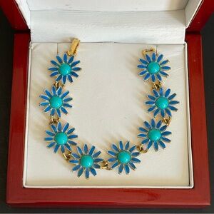 Vintage Weiss blue enamel Floral bracelet.